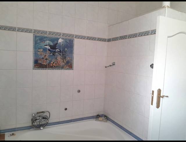 3 BEDROOM HOUSE FOR SALE IN BLUFF